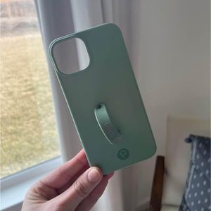 Loopy iPhone 13 case